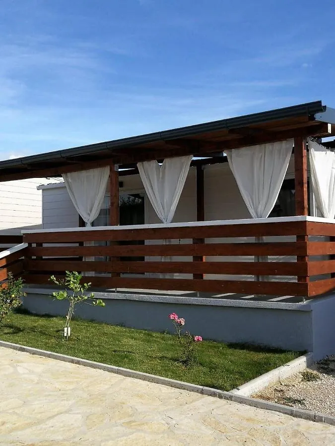 Mobile Homes Kamp Maslina, Biograd Na Moru 0*,