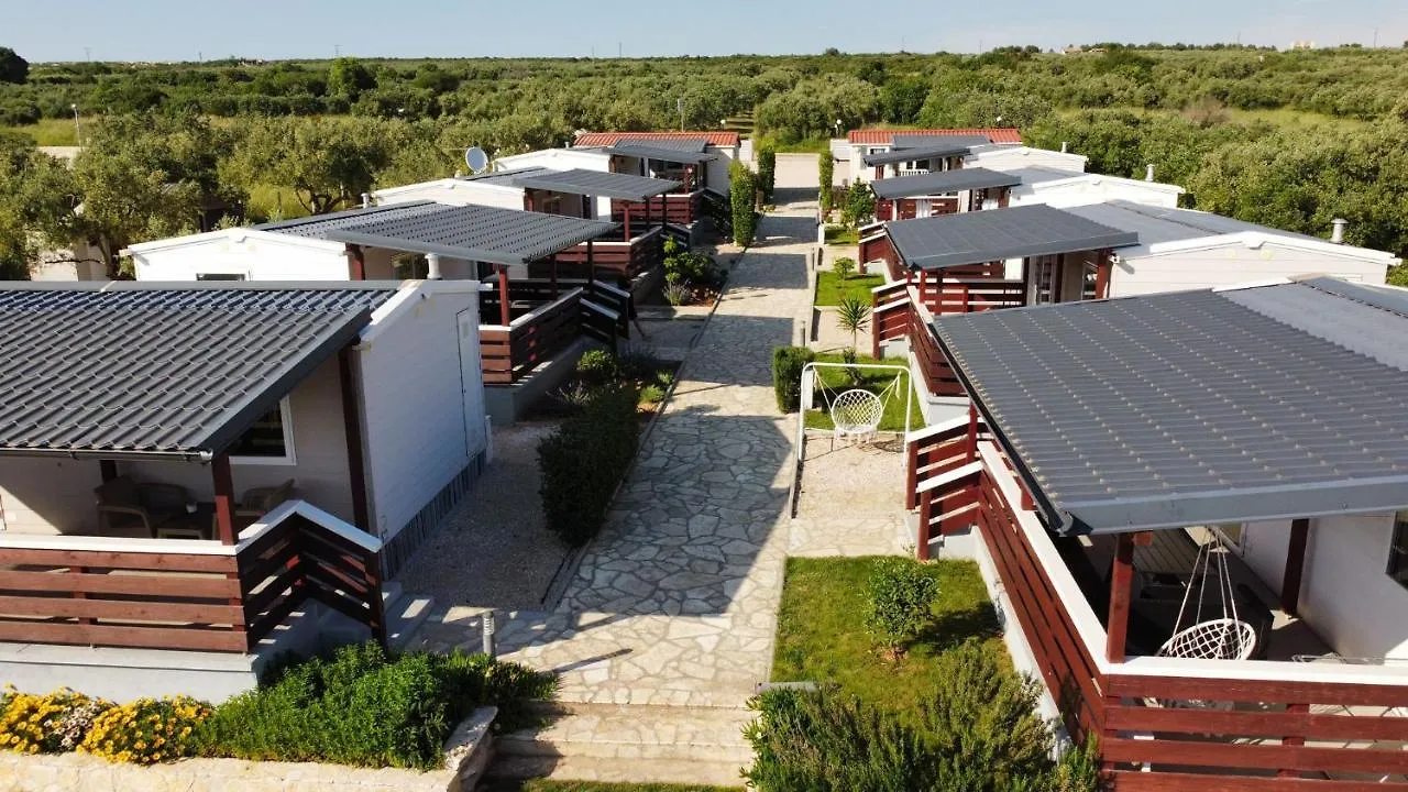 Kemp Mobile Homes Kamp Maslina, Biograd Na Moru Chorvatsko