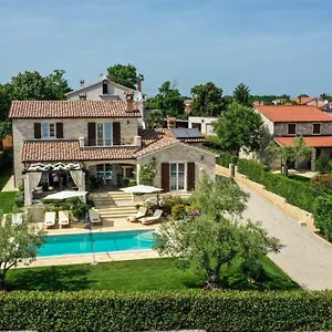 Elizabet Villa Kaštelir